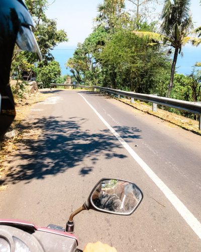 Rollerfahrt nach Amed an Balis Ostküste Rollerfahrt entlang Balis Ostküste Richtung Amed