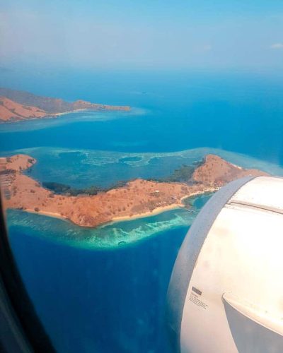 Sicht auf Flores vom Flugzeug aus